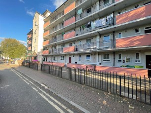 Thomas Road, London