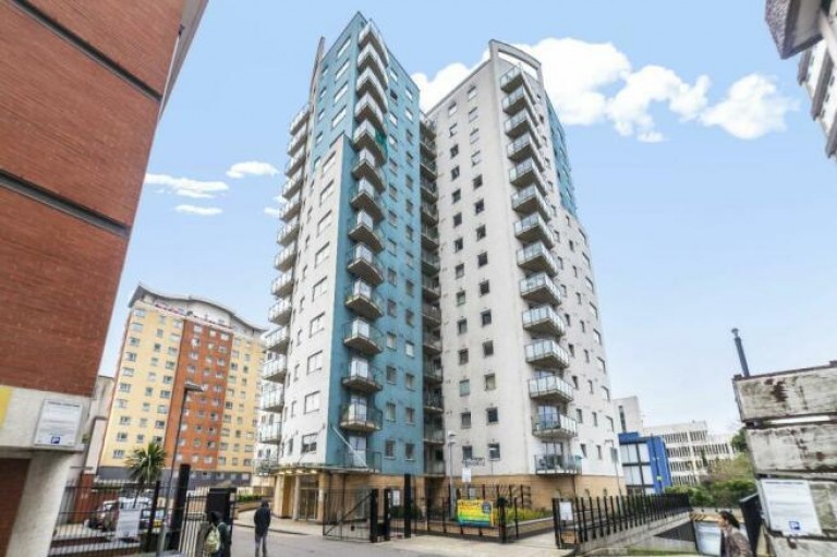 Axon Place, Ilford