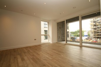 Rookwood Way, London