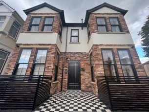 Arlington Gardens, Cranbrook, Ilford
